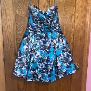 floral strapless Ellie Wilde homecoming dress